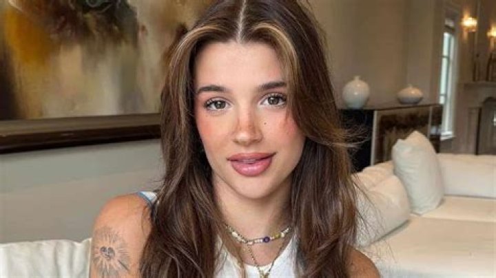 Ari Kytsya OnlyFans: A Deep Dive into the Rising Star