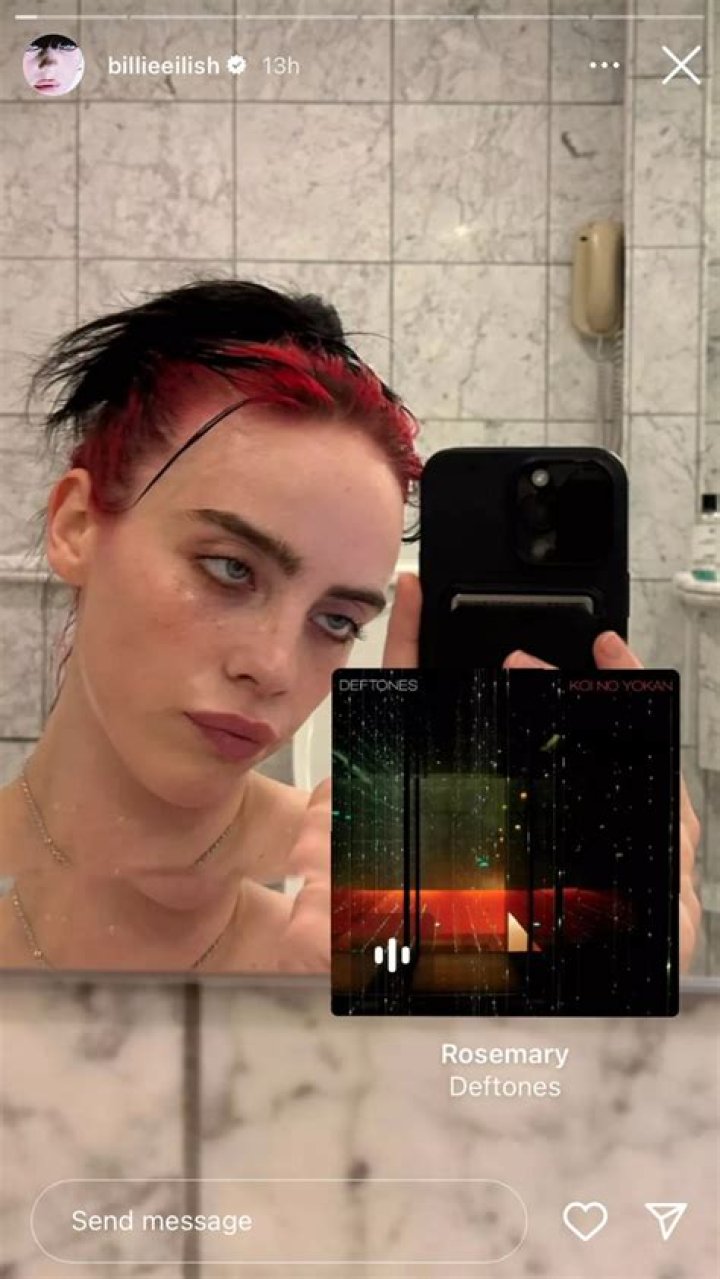 Billie Eilish Topless: Understanding the Impact and Significance