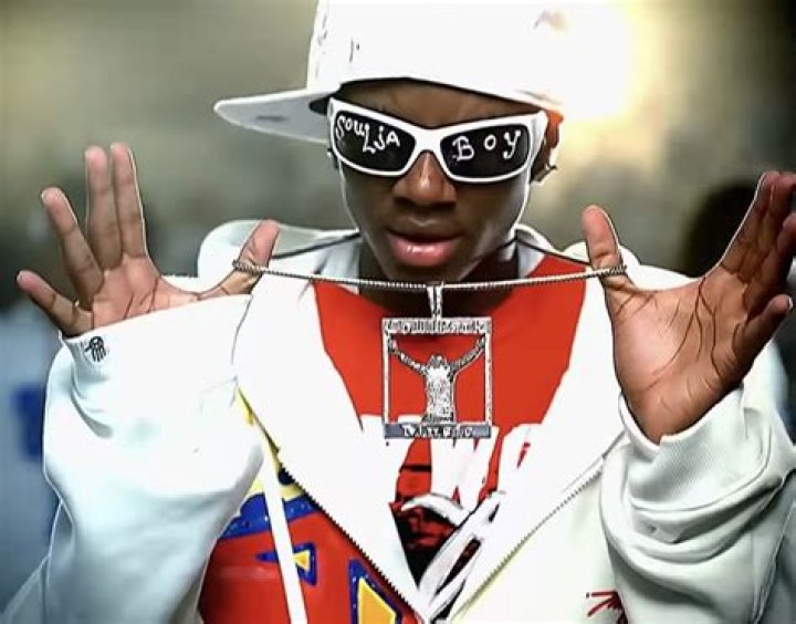 Soulja Boy Glasses: The Trendsetting Eyewear of a Hip-Hop Icon