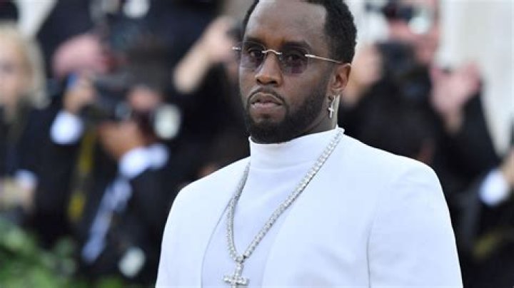 The Journey of DeLe&oacute;n Tequila and Sean "Diddy" Combs: An Exploration of Flavor, Passion, and Success