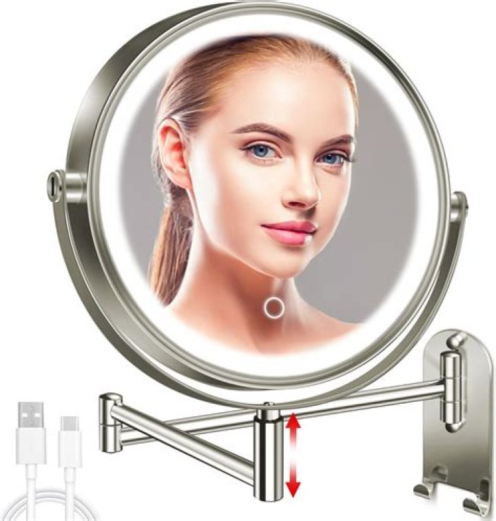 The Ultimate Guide to Magnifying Mirrors: Enhance Your Beauty Routine